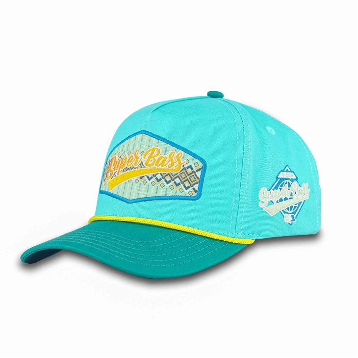 Exquisite Embroidered Badge Baseball Cap
