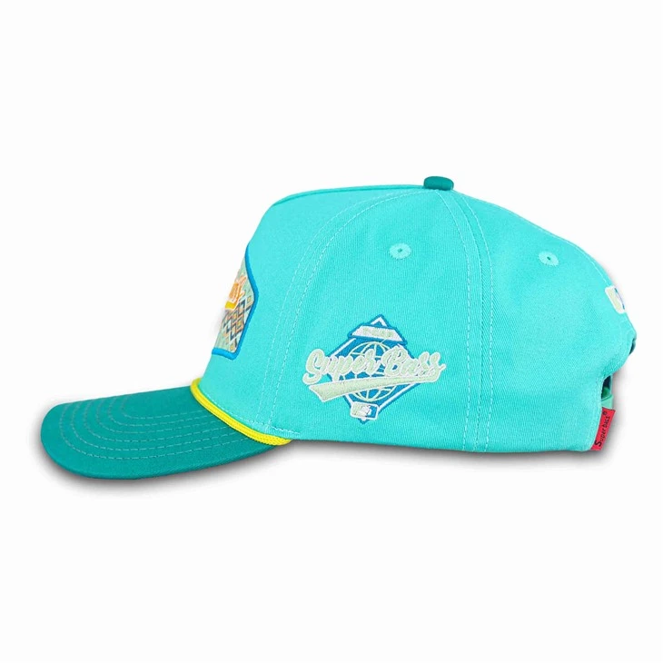 Exquisite Embroidered Badge Baseball Cap